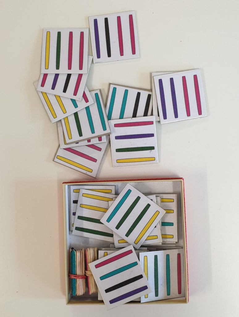 Jeu des bâtonnets de couleur