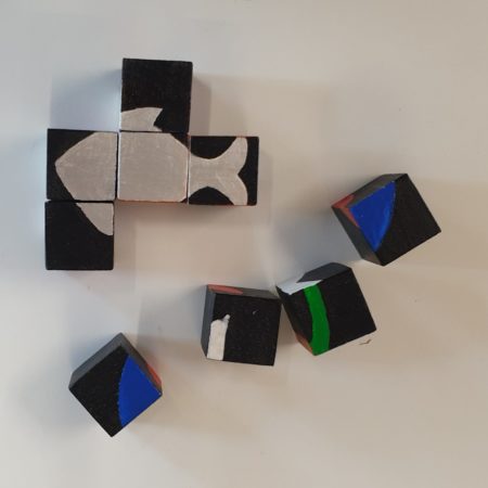 jeu de cubes avec illustrations