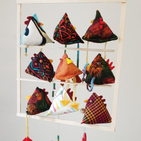 Mobile poulailler, poules en cage